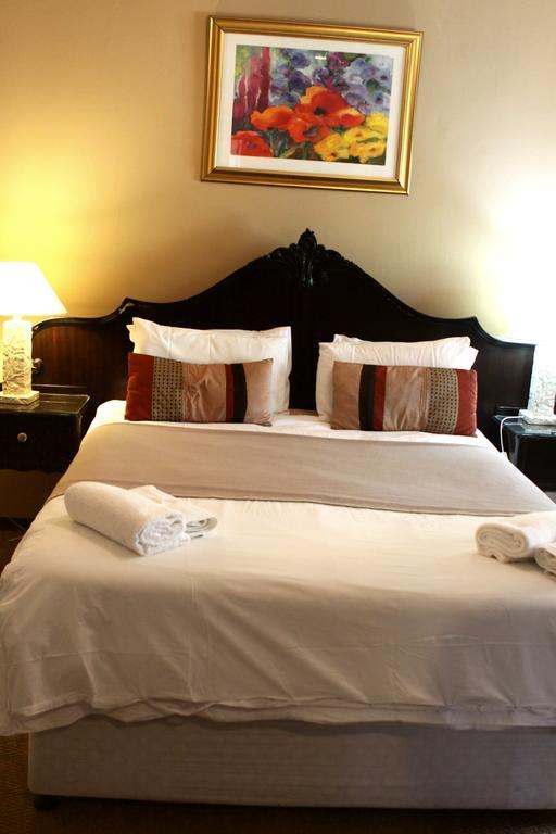 קמפטון פארק Airport Lodge Guest House חדר תמונה