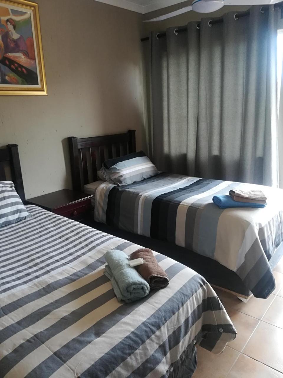 קמפטון פארק Airport Lodge Guest House מראה חיצוני תמונה